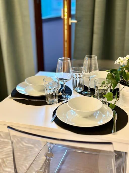 Apartment Alte Mainbruecke - Gratis Kaffee - Netflix - Balkon